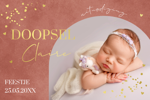 Doop uitnodiging doopkaart meisje foto boog terracotta goudfolie