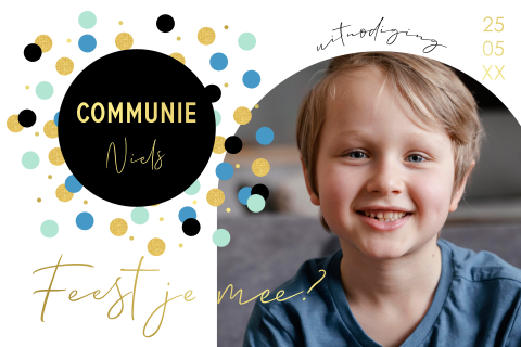 Communie uitnodiging jongen met foto boog confetti goudfolie