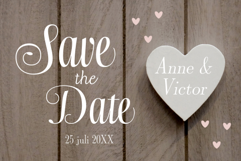 Save the Date kaart rustiek hout hartjes