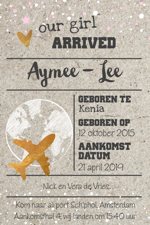 Uniek adoptiekaartje meisje met kraft look, confetti en vliegtuig