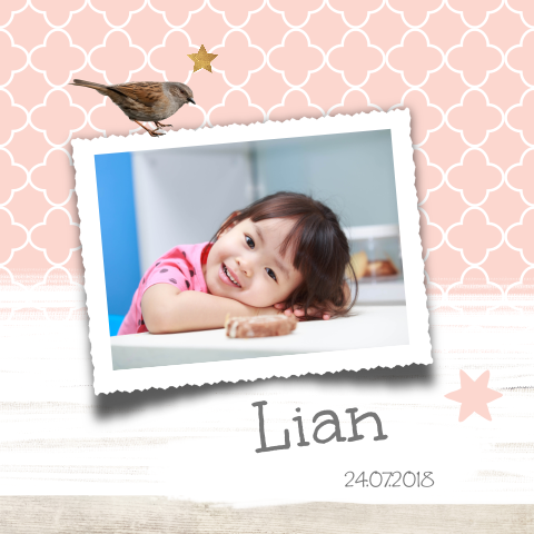 Hip adoptiekaartje meisje met hip patroon en vogel