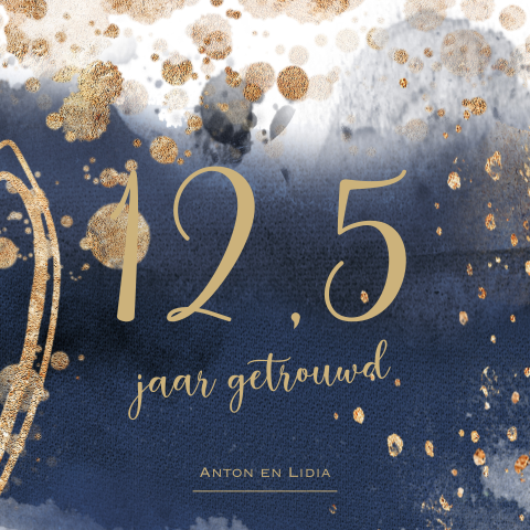 Feestelijke watercolor uitnodiging jubileum blauw 12-5 goud look