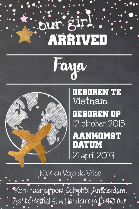 Adoptie kaart meisje met krijtbord, confetti en wereldbol