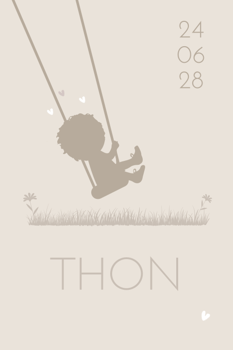 Geboortekaartje met een jongen op een schommel