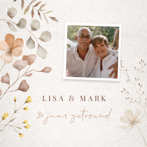 Uitnodiging jubileum 30 jaar getrouwd met droogbloemen en foto