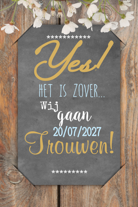 Trouwkaart klassieke touch met hout en bloemen