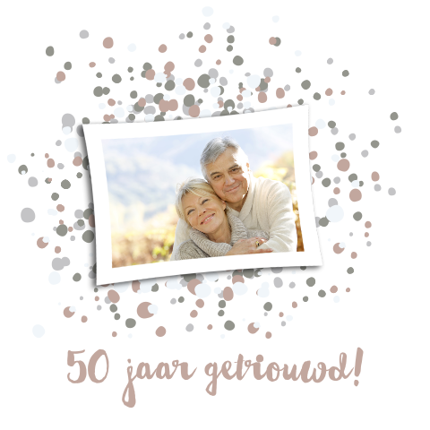 Hippe uitnodiging 50 jarige bruiloft confetti en foto