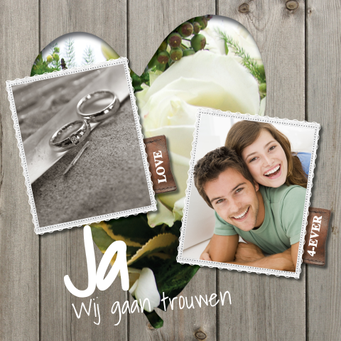 Uitnodiging trouwen hout en hart met witte bloemen en foto collage