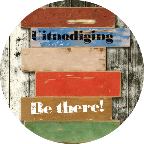 Sluitzegel met gekleurd sloophout tekst borden