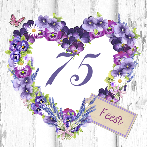 Uitnodiging 75e verjaardag hout met hart van paarse bloemen