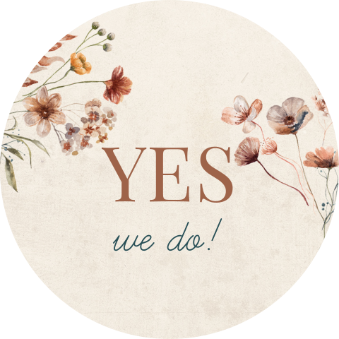 Sluitzegel met getekende bloemen in aardetinten