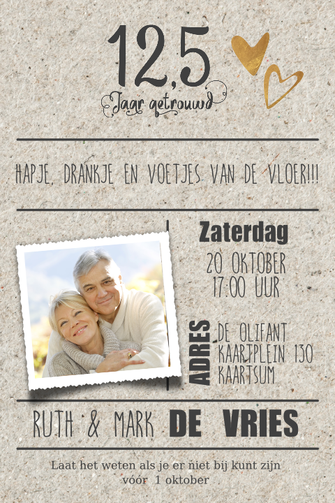 Uitnodiging 12,5 jaar getrouwd met pasfoto en typografie