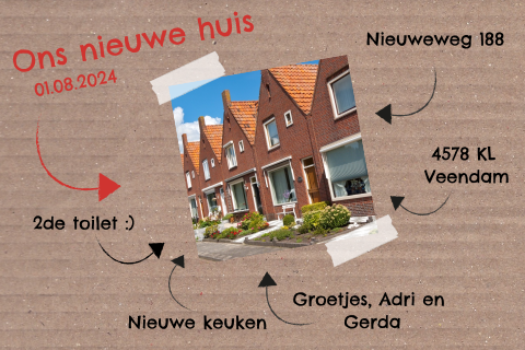 Verhuiskaart op karton met foto nieuwe huis met plakband en pijltjes