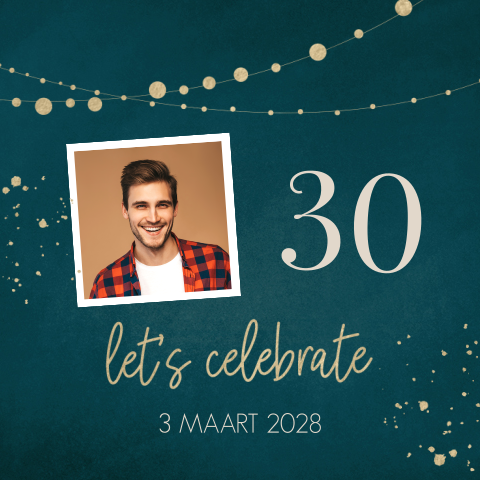 Uitnodiging 30 jaar met slingers en foto