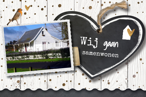 Foto samenwonen verhuiskaart met koper confetti hart en krijtbord