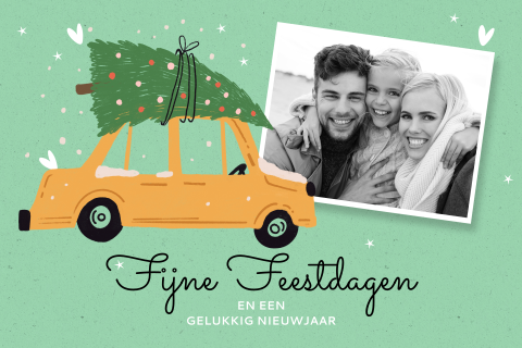 Kerstkaart met eigen foto met auto met kerstboom