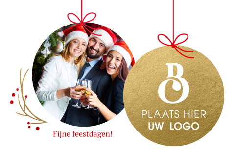 Zakelijke kerstkaart met logo en foto in kerstballen
