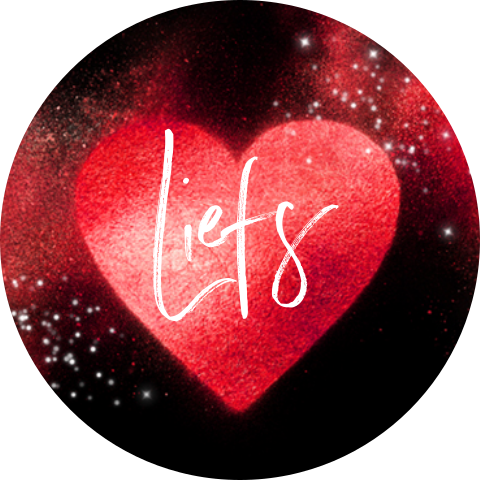 Lieve sticker met groot rood hart als sluitzegels