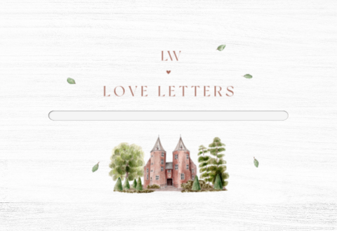 Envelopkist moderne trouwkaart losse kaartjes trouwlocatie blaadjes