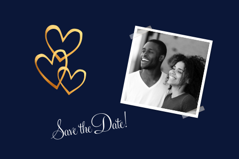 Stoere save the date met gouden hartjes en foto