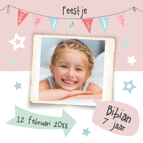Uitnodiging kinderfeestje met foto en slingers