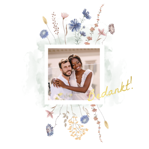 Stijlvolle bedankkaart met foto en illustratie van veldbloemen