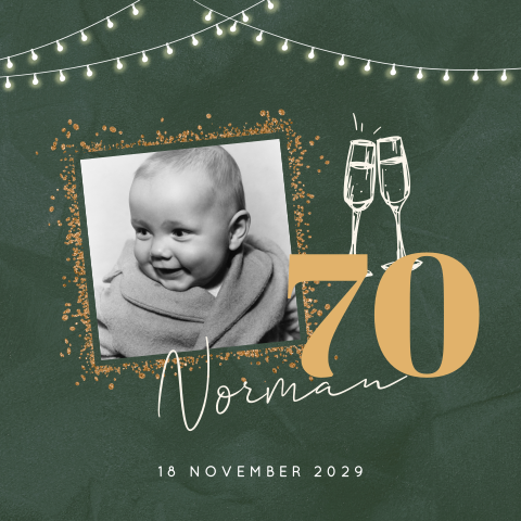 Uitnodiging verjaardag 70 jaar met champagneglazen en lampenslingers
