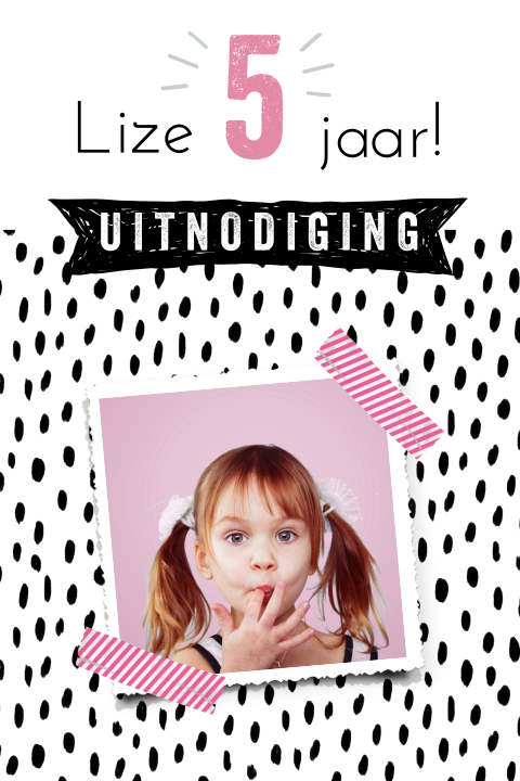 Uitnodiging feest in zwart-wit met roze 