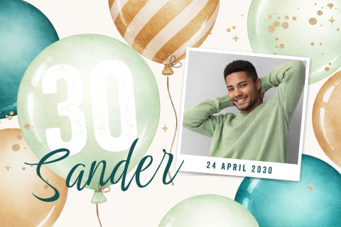 Feestelijke uitnodiging 30 jaar met foto en ballonnen