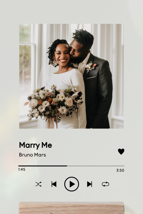 Plexiglas Spotify poster met houten houder Marry Me