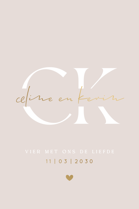 Beige trouwkaart met grote initialen en mat goudfolie