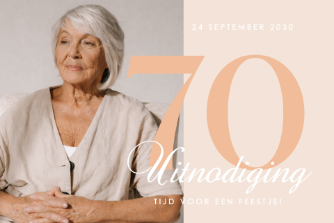 Stijlvolle uitnodiging 70 jaar in pasteloranje met foto