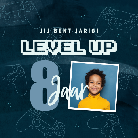 Wenskaart verjaardag jongen in game stijl en controllers