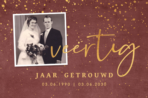 Jubileumkaart 40 jaar getrouwd met vrolijke confetti