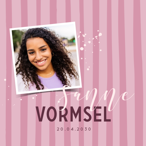 Uitnodiging vormsel met roze strepen en foto