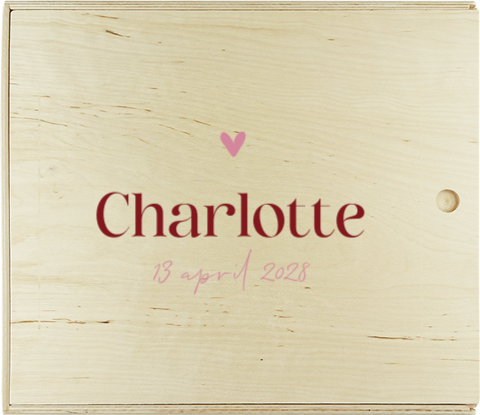 Presentatiedoos in rood en roze met hartje