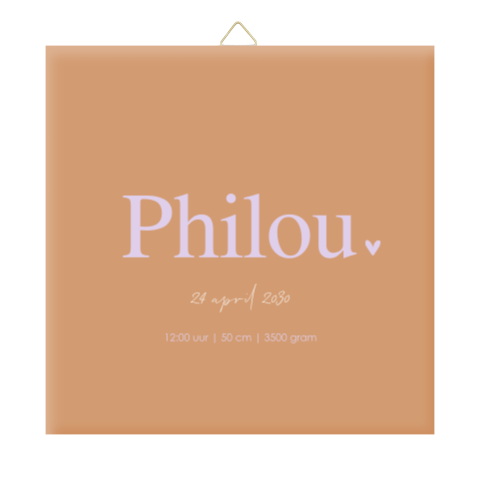 Geboortetegeltje in bruin met lila tekst en hartje