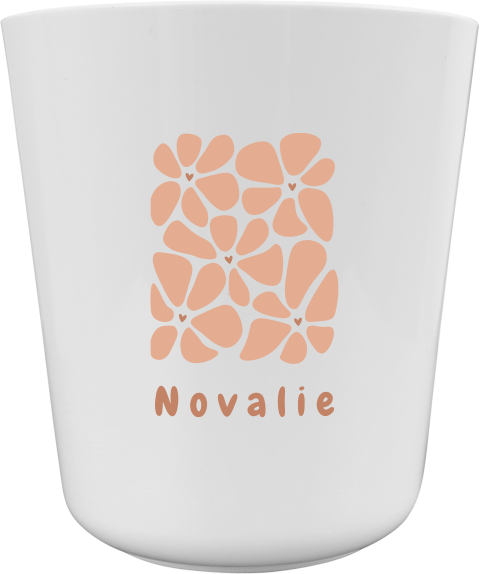 Kinderbeker met naam en bloemenpatroon