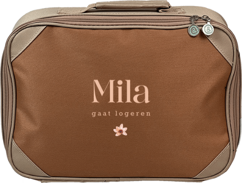 Koffertje met naam en bloemetje