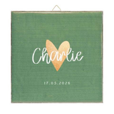 Geboortetegel keramiek in groen met gouden hartje