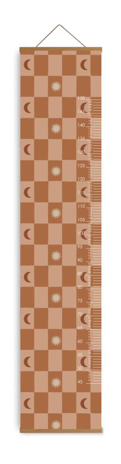 Groeimeter voor kinderkamer met zon en maan in bruintinten