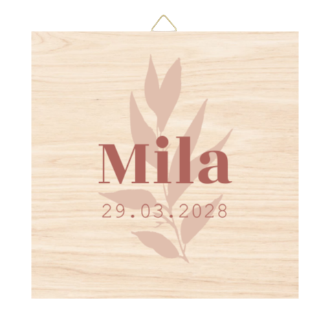 Houten tegel met bloem en naam