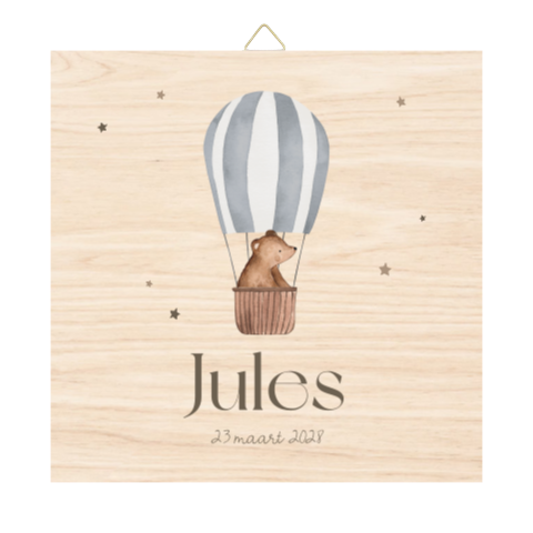 Houten tegel met lieve illustratie beer en luchtballon