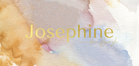 Hip typografisch geboortekaartje met watercolor achtergrond