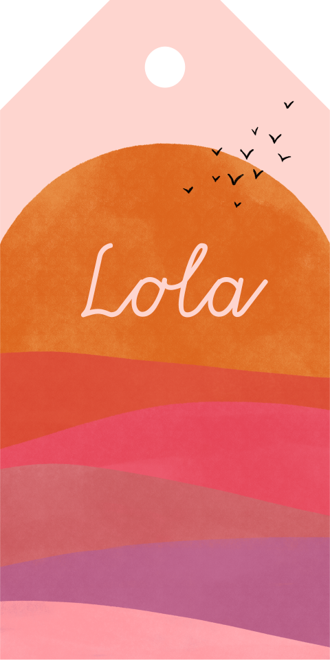 Label met de zee, zon en vogels in roze, oranje en paars