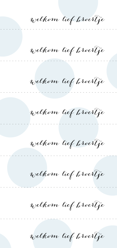 Hip DIY-labeltje met stippen voor bij een geboortekaartje