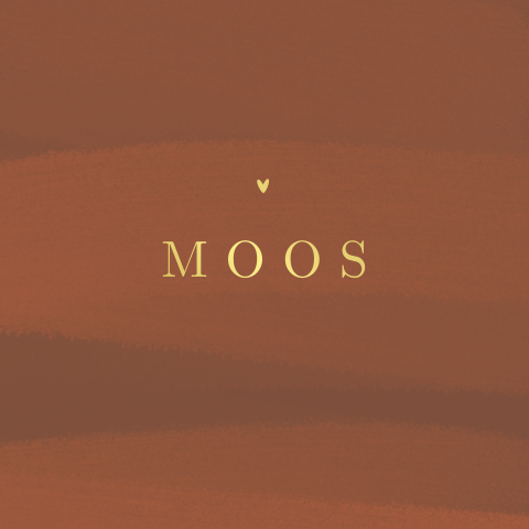 Klassiek geboortekaartje met goudfolie en hartje