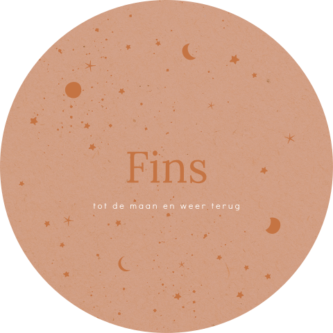 Ronde raamsticker met manen en sterren in terra kleuren