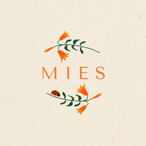 Geboortetegeltje met oranje bloemen en een lieveheersbeestje