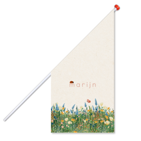 Grote geboortevlag met zomers bloemenveld